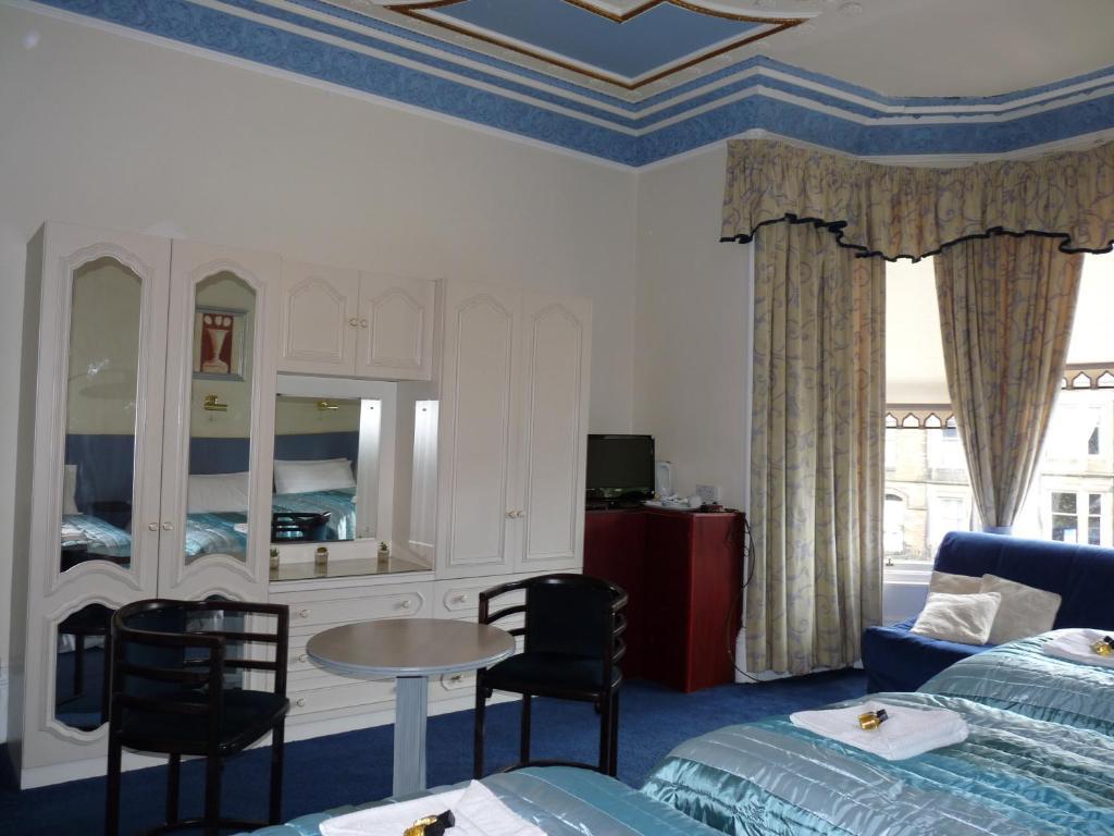 Alba Hills Guest House EDI Zimmer foto